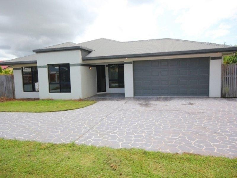 10 St Albans Road, Mount Louisa QLD 4814