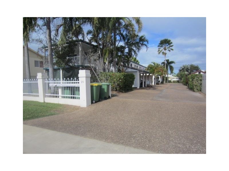 3/20 Park Street, Pimlico QLD 4812