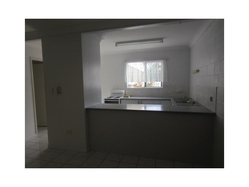 Pimlico QLD 4812