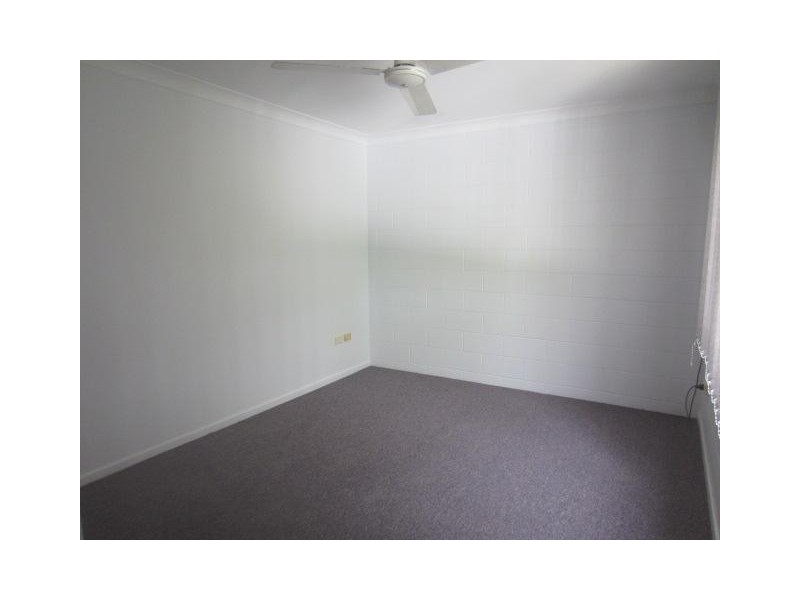 Pimlico QLD 4812