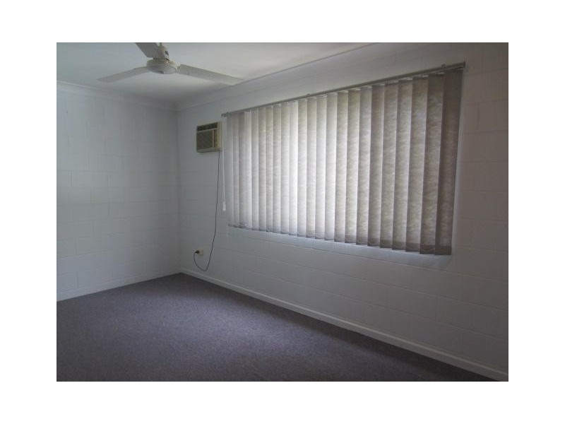 Pimlico QLD 4812