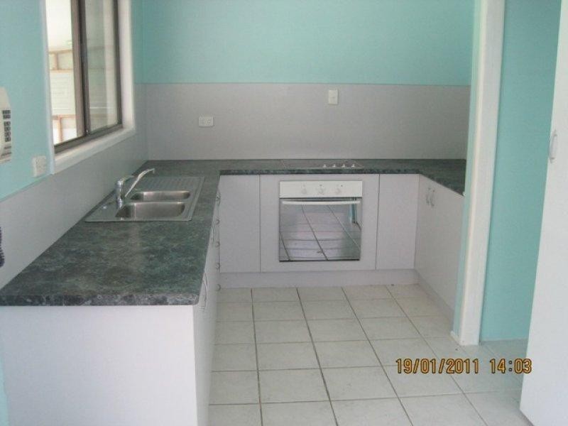 8 Lorne Court, Bluewater QLD 4818