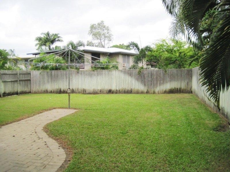 33 Clements Crescent, Vincent QLD 4814