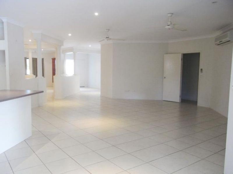 12 Goicoechea Drive, Bushland Beach QLD 4818