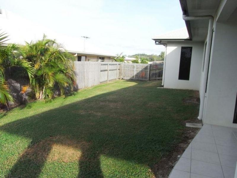 12 Goicoechea Drive, Bushland Beach QLD 4818