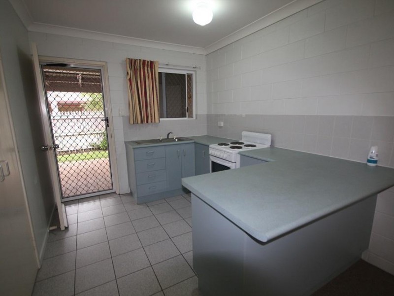 10/32 Henry Street, West End QLD 4810