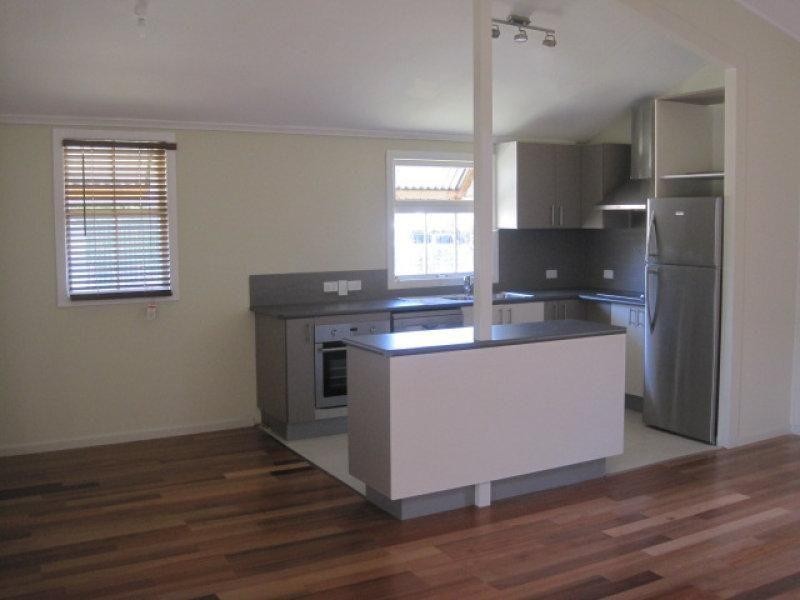 46 Livingstone Street, West End QLD 4810