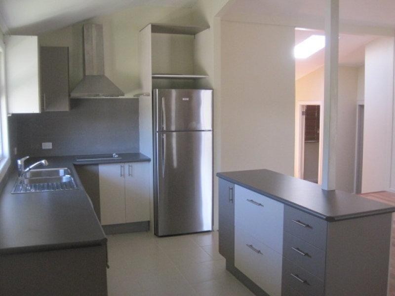 46 Livingstone Street, West End QLD 4810