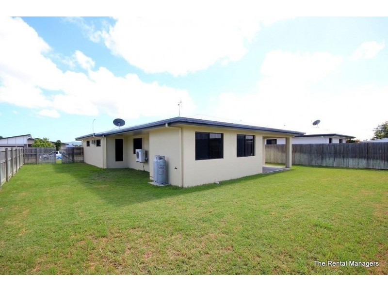 3 Rushtons Way, Mount Louisa QLD 4814