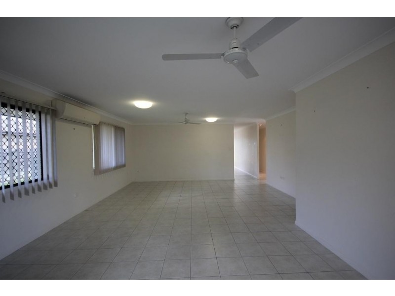 3 Rushtons Way, Mount Louisa QLD 4814