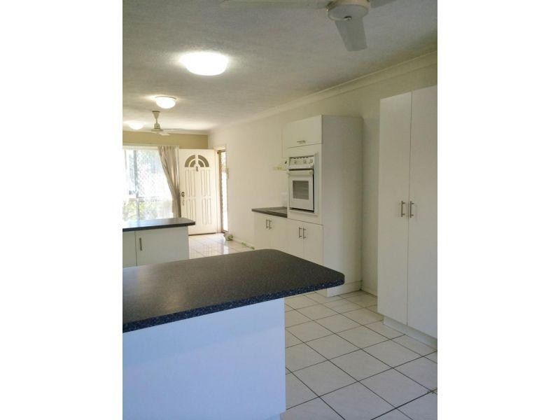 2/44 Lowth Street, Rosslea QLD 4812