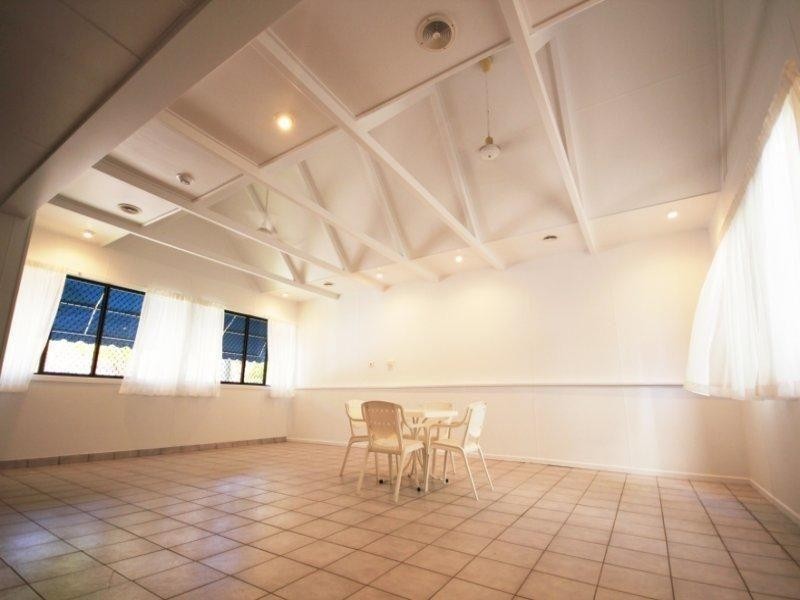 1/270 Walker Street, Townsville City QLD 4810