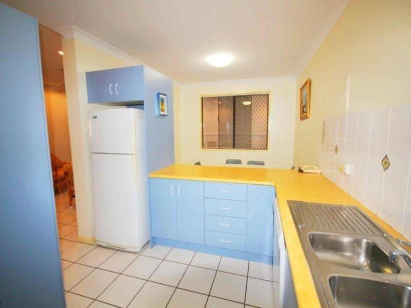 1/270 Walker Street, Townsville City QLD 4810