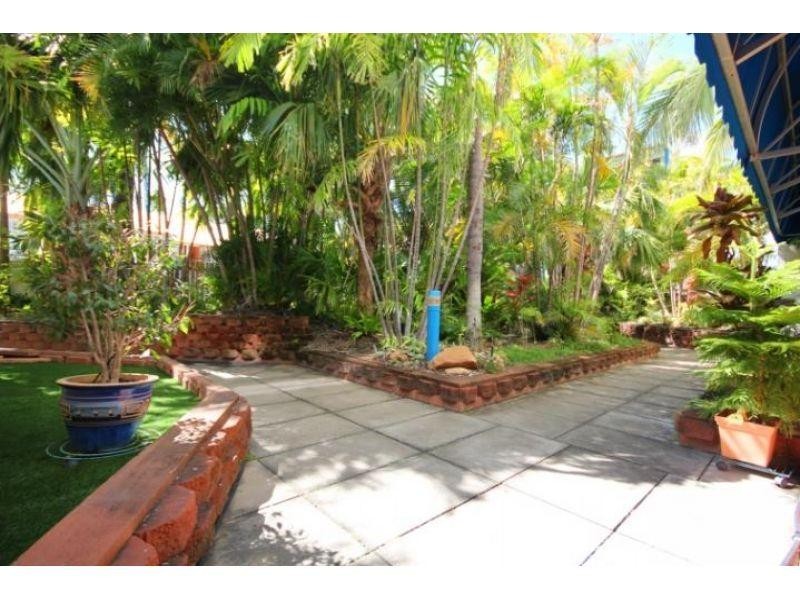 1/270 Walker Street, Townsville City QLD 4810