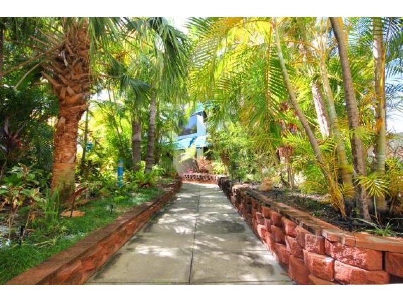 1/270 Walker Street, Townsville City QLD 4810