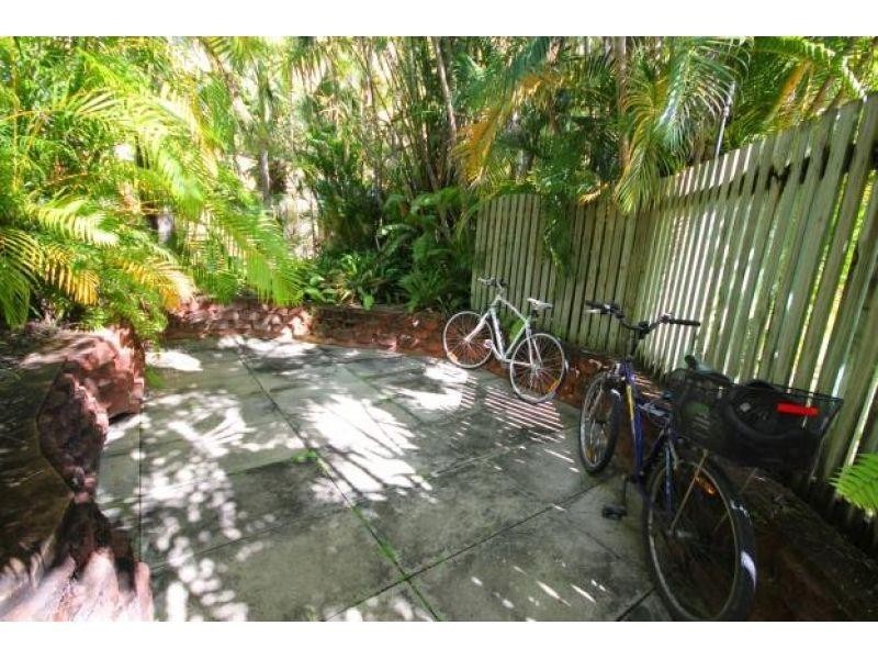 1/270 Walker Street, Townsville City QLD 4810