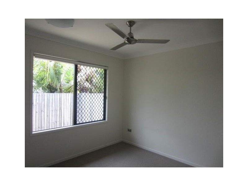 32 Armistice Street, Burdell QLD 4818