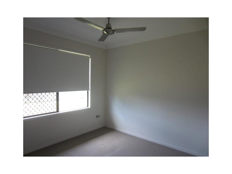 32 Armistice Street, Burdell QLD 4818