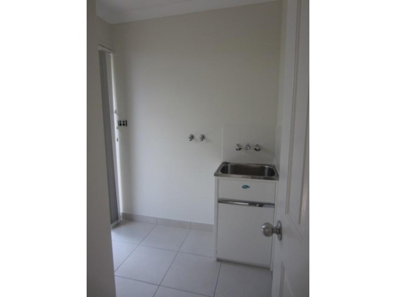 32 Armistice Street, Burdell QLD 4818