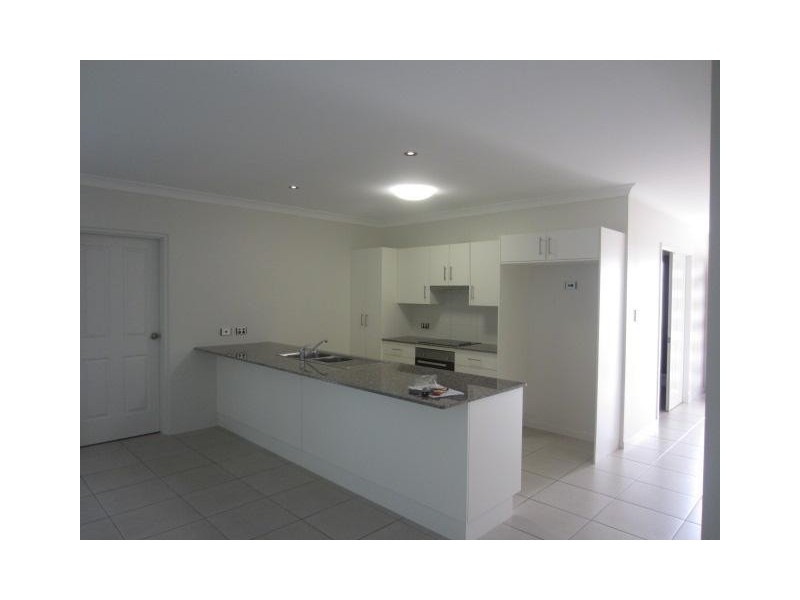 32 Armistice Street, Burdell QLD 4818