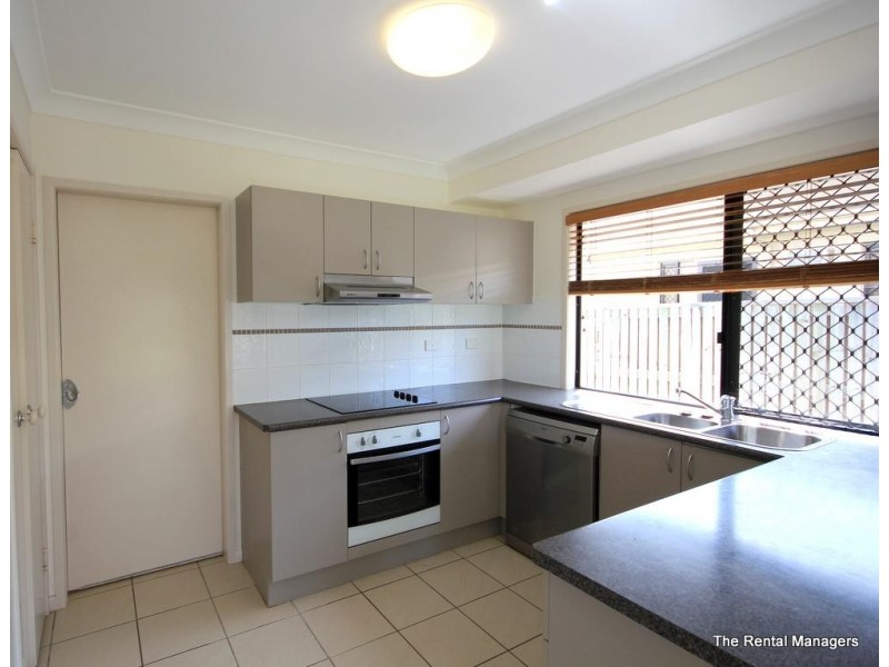 95 Woodwark Drive, Bushland Beach QLD 4818