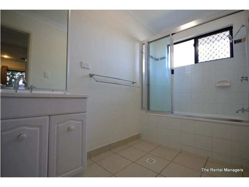 95 Woodwark Drive, Bushland Beach QLD 4818