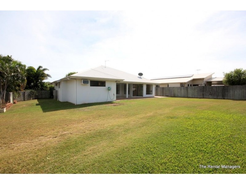 95 Woodwark Drive, Bushland Beach QLD 4818