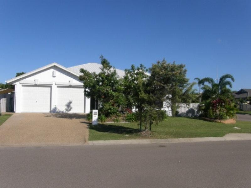 95 Woodwark Drive, Bushland Beach QLD 4818