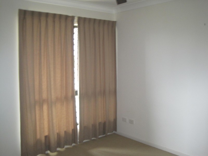 95 Woodwark Drive, Bushland Beach QLD 4818