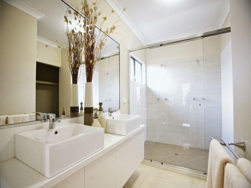 4 Arafura Close, Burdell QLD 4818