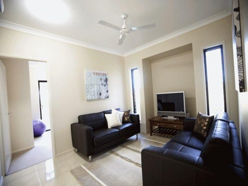 4 Arafura Close, Burdell QLD 4818