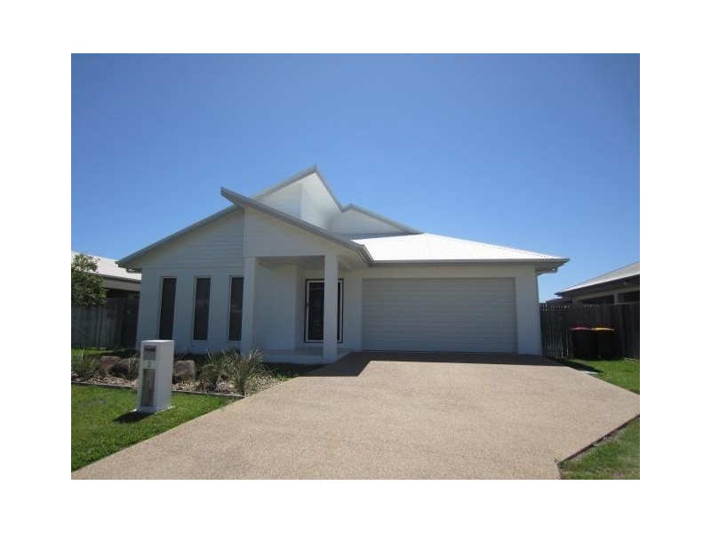 2 Arafura Close, Burdell QLD 4818