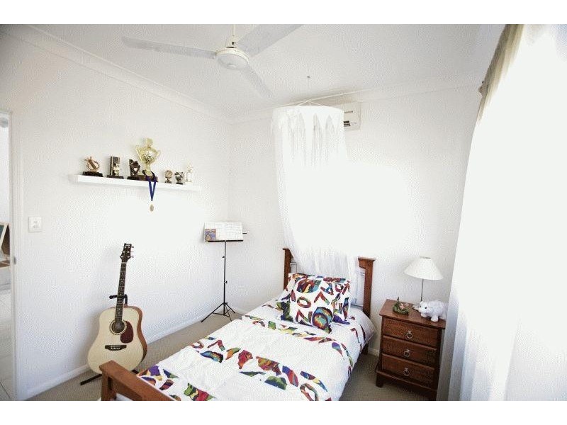 2 Arafura Close, Burdell QLD 4818