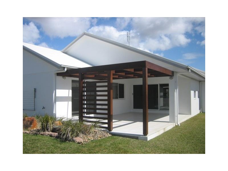 2 Arafura Close, Burdell QLD 4818