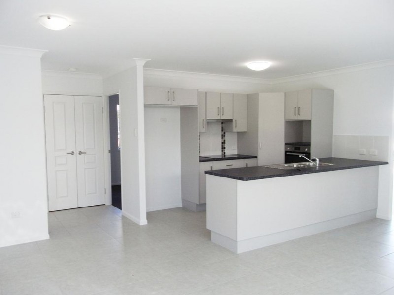 5 Makena Crescent, Burdell QLD 4818