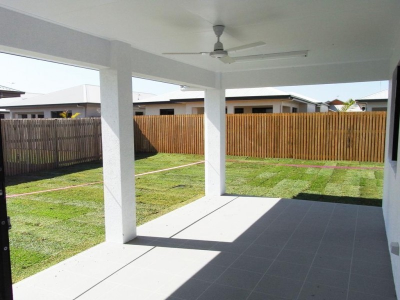 5 Makena Crescent, Burdell QLD 4818