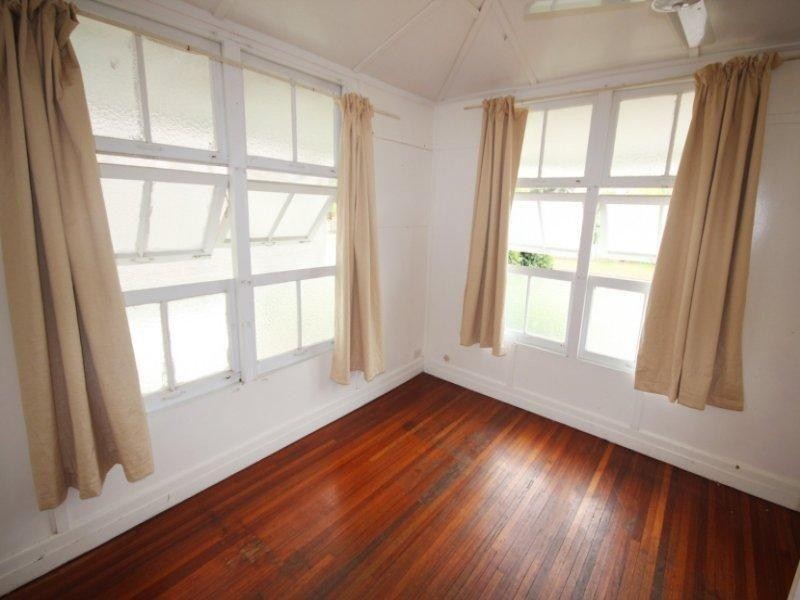 Railway Estate QLD 4810