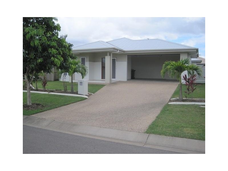 10 Yarra Crescent, Kelso QLD 4815