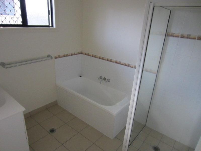 3 Henning Court, Bushland Beach QLD 4818