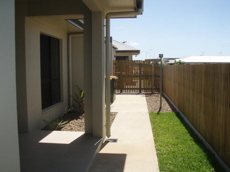 2/74 Sandplover Circuit, Bohle Plains QLD 4817