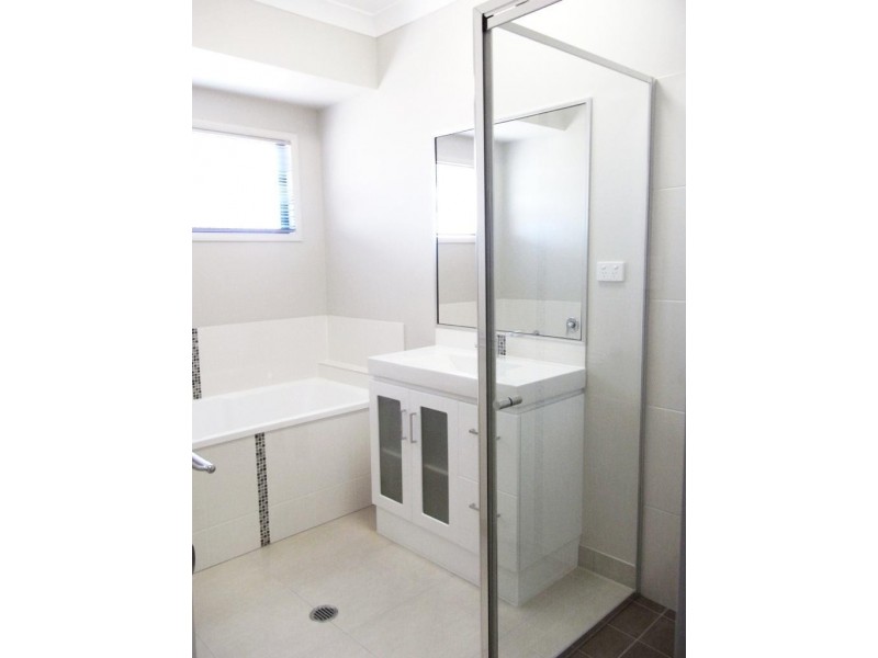 33 Twinview Terrace, Idalia QLD 4811