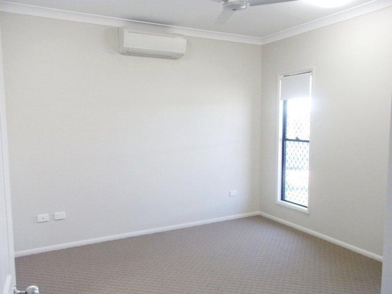 33 Twinview Terrace, Idalia QLD 4811