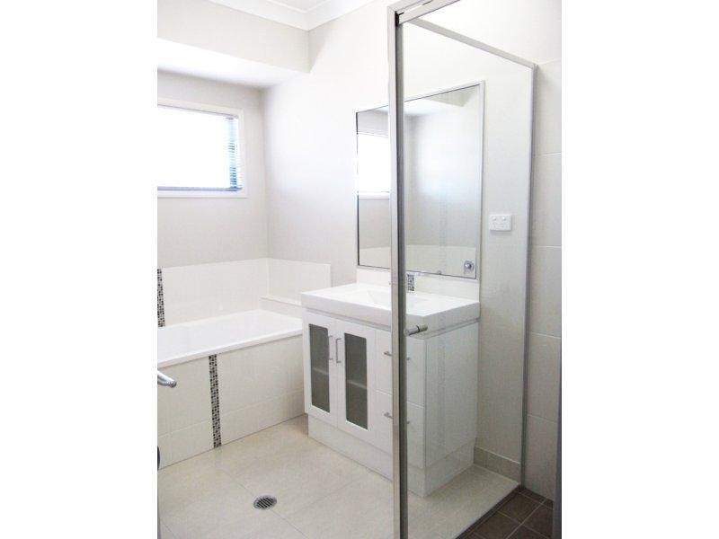 33 Twinview Terrace, Idalia QLD 4811