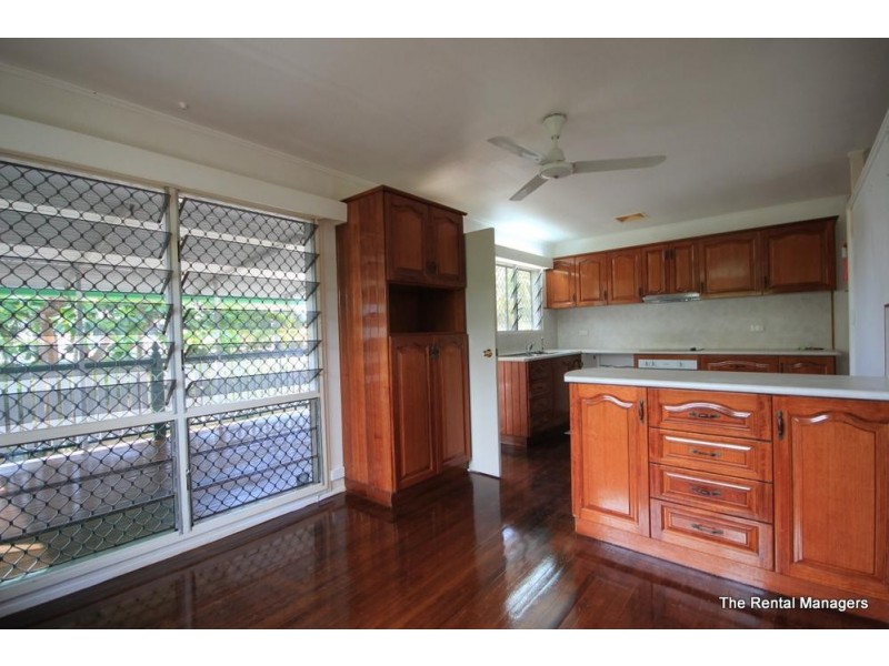 19 Sallows Street, Pallarenda QLD 4810