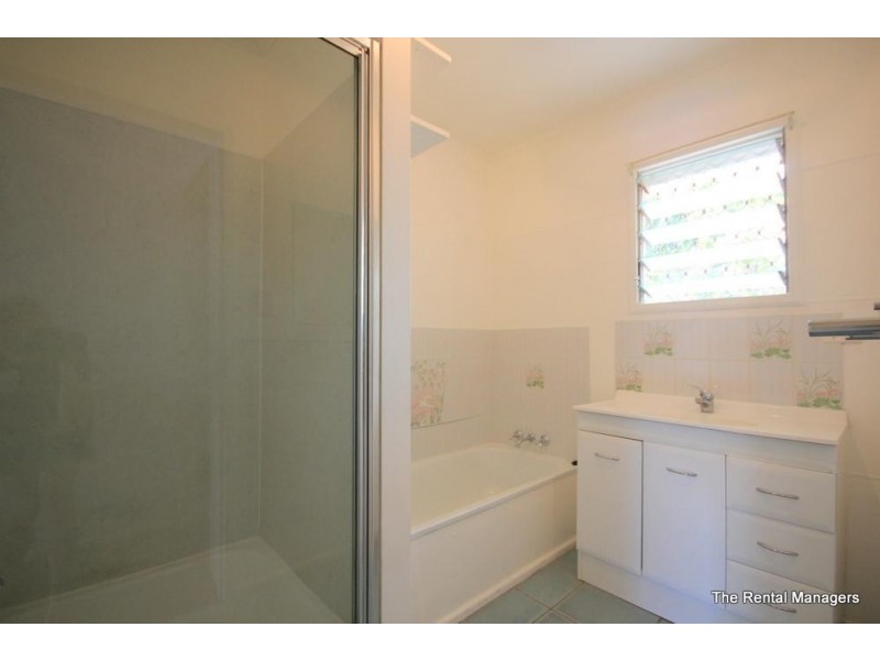 19 Sallows Street, Pallarenda QLD 4810