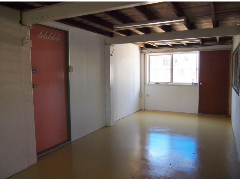 19 Sallows Street, Pallarenda QLD 4810