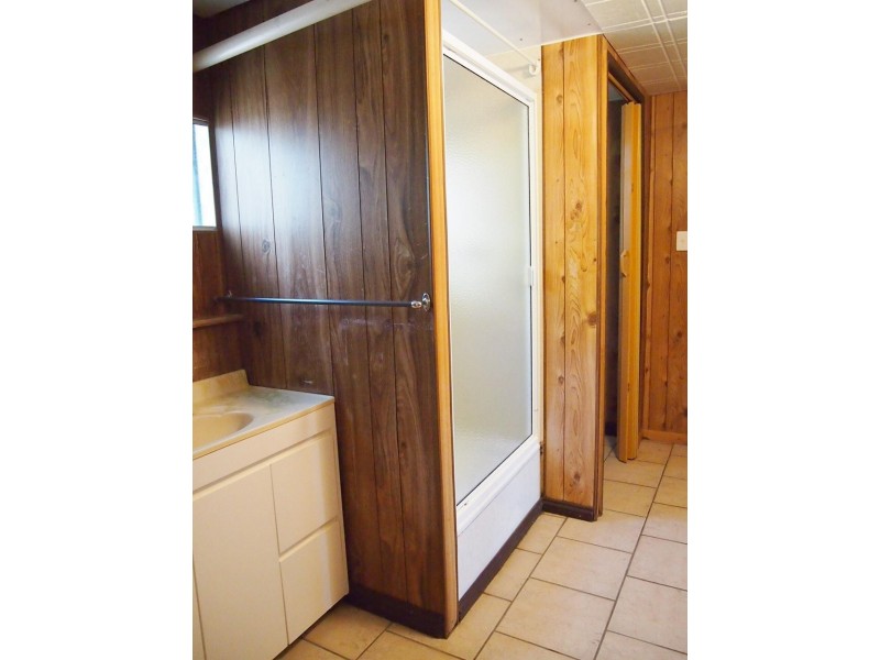 19 Sallows Street, Pallarenda QLD 4810