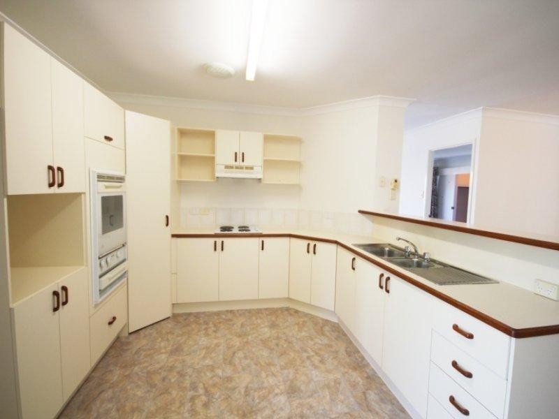 15 Toucan Crescent, Condon QLD 4815