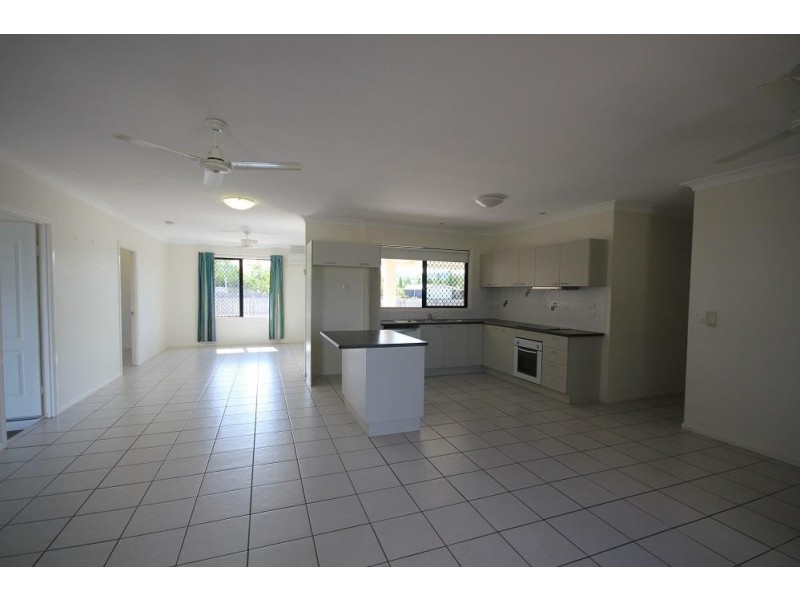 5 Amy Court, Kelso QLD 4815