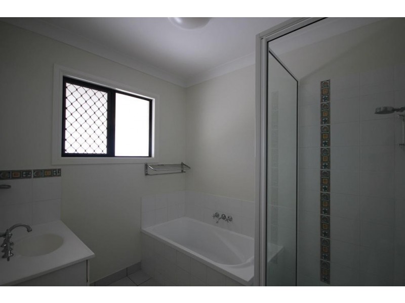 5 Amy Court, Kelso QLD 4815